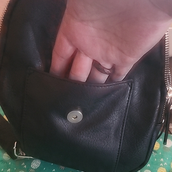 Black Leather Women's Bag - Picture 4 of 5